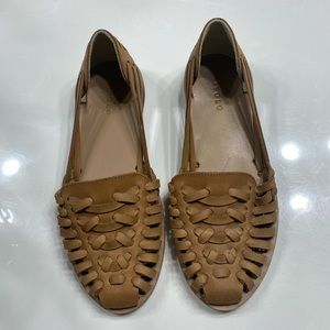 Nisolo huarache flat in almond